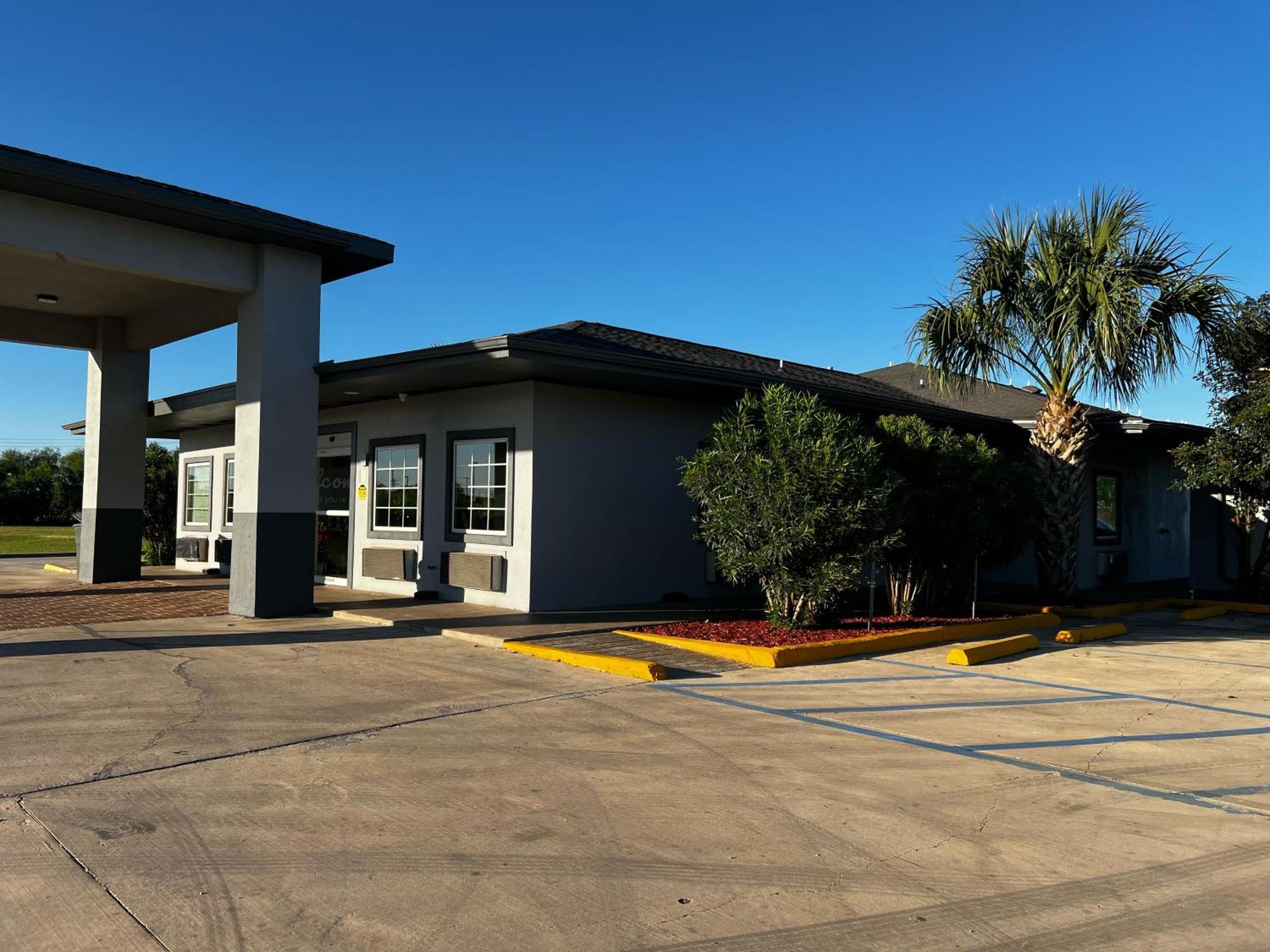Americas Best Value Inn Dilley Exterior foto