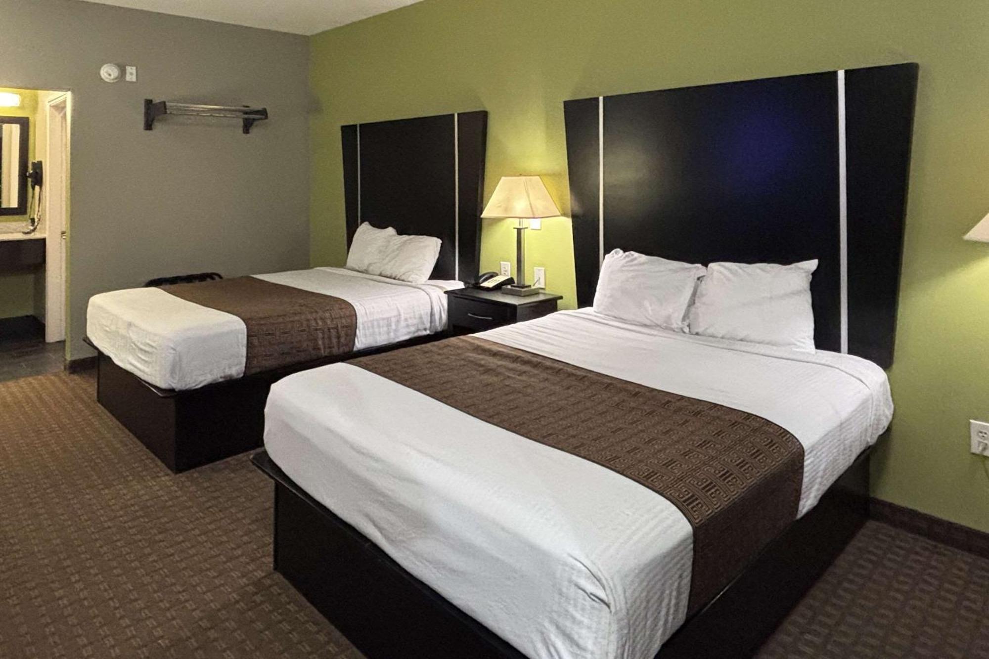 Americas Best Value Inn Dilley Exterior foto
