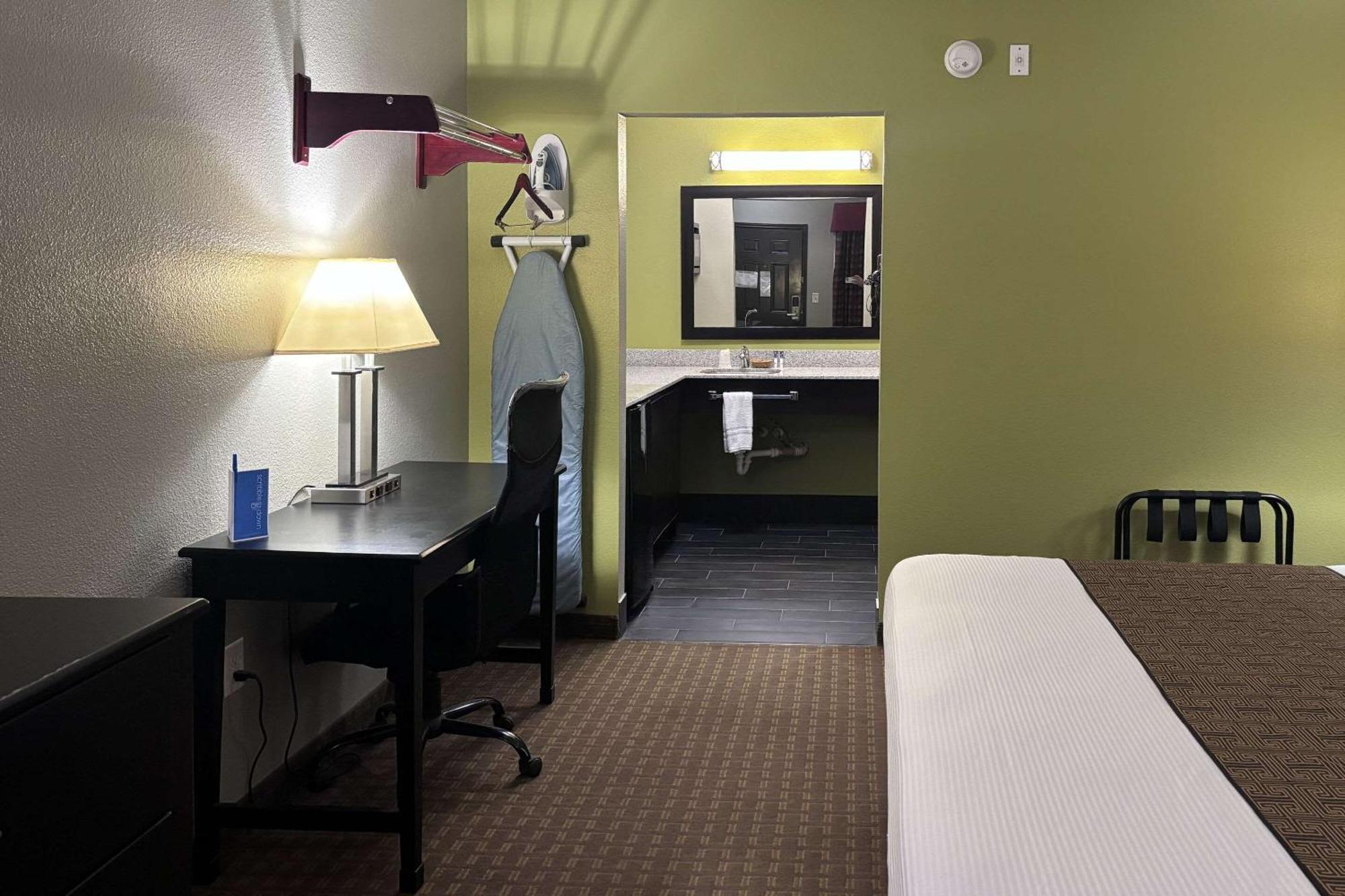 Americas Best Value Inn Dilley Exterior foto